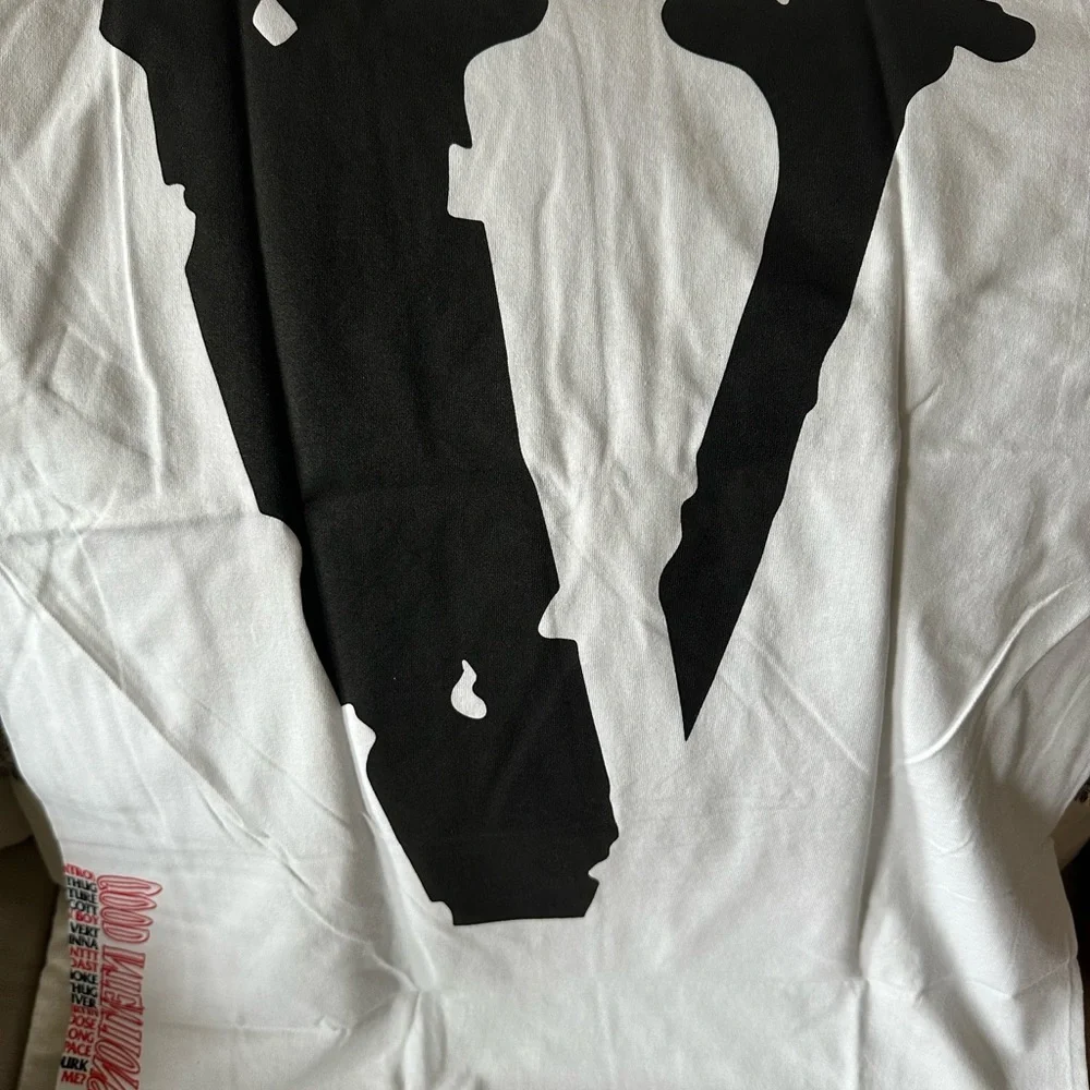 Vlone - Picture 6 of 16